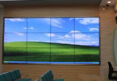 凭祥县液晶拼接屏的另类用法。